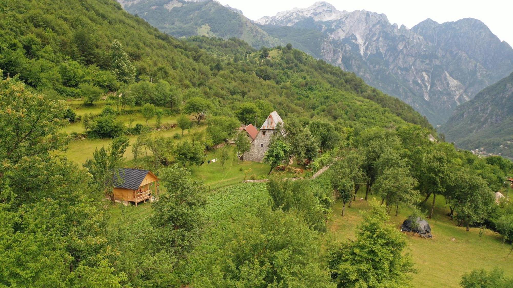 Hotel Bujtina Shkambi Theth Zewnętrze zdjęcie