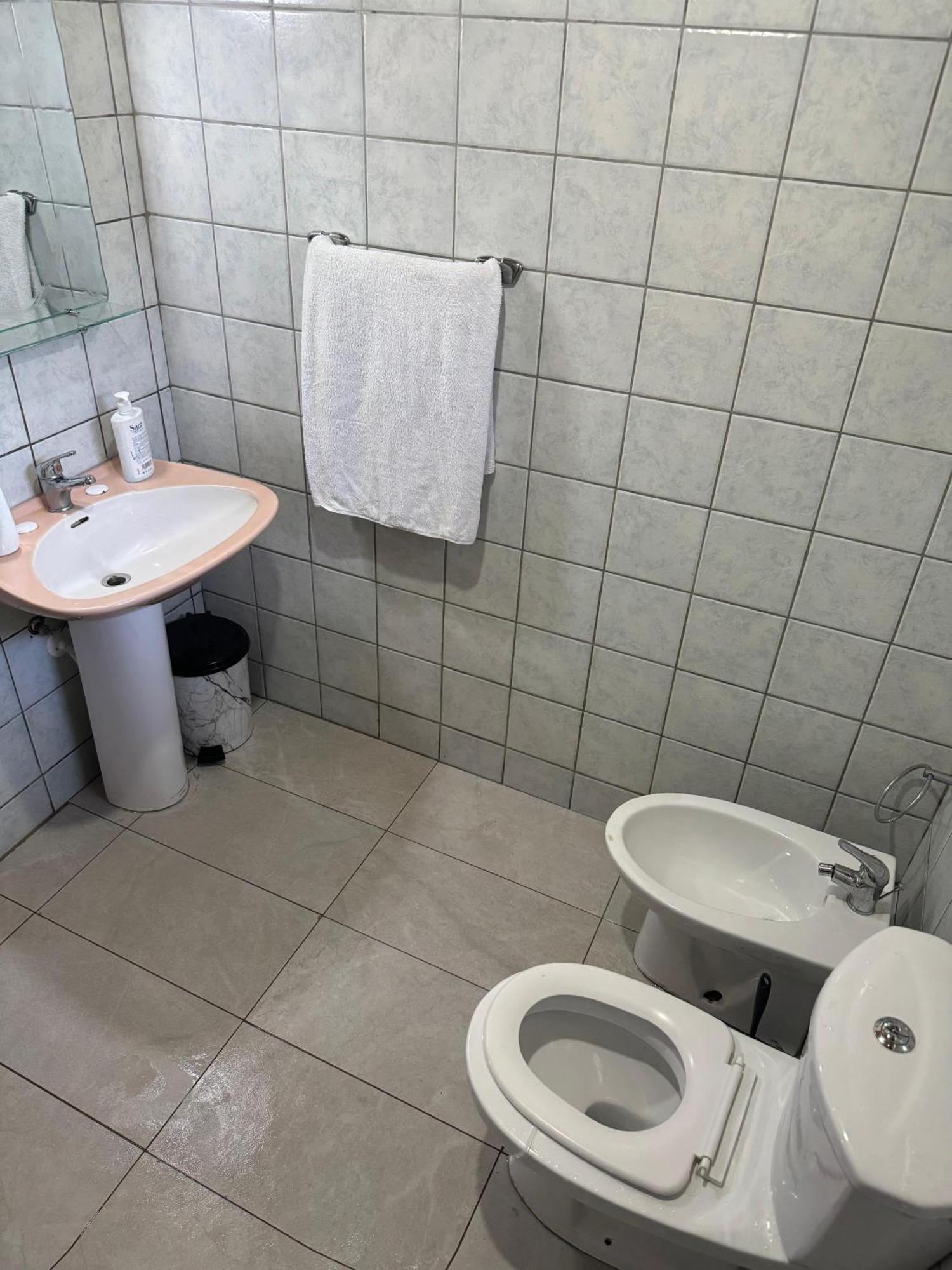Hotel Bujtina Shkambi Theth Zewnętrze zdjęcie