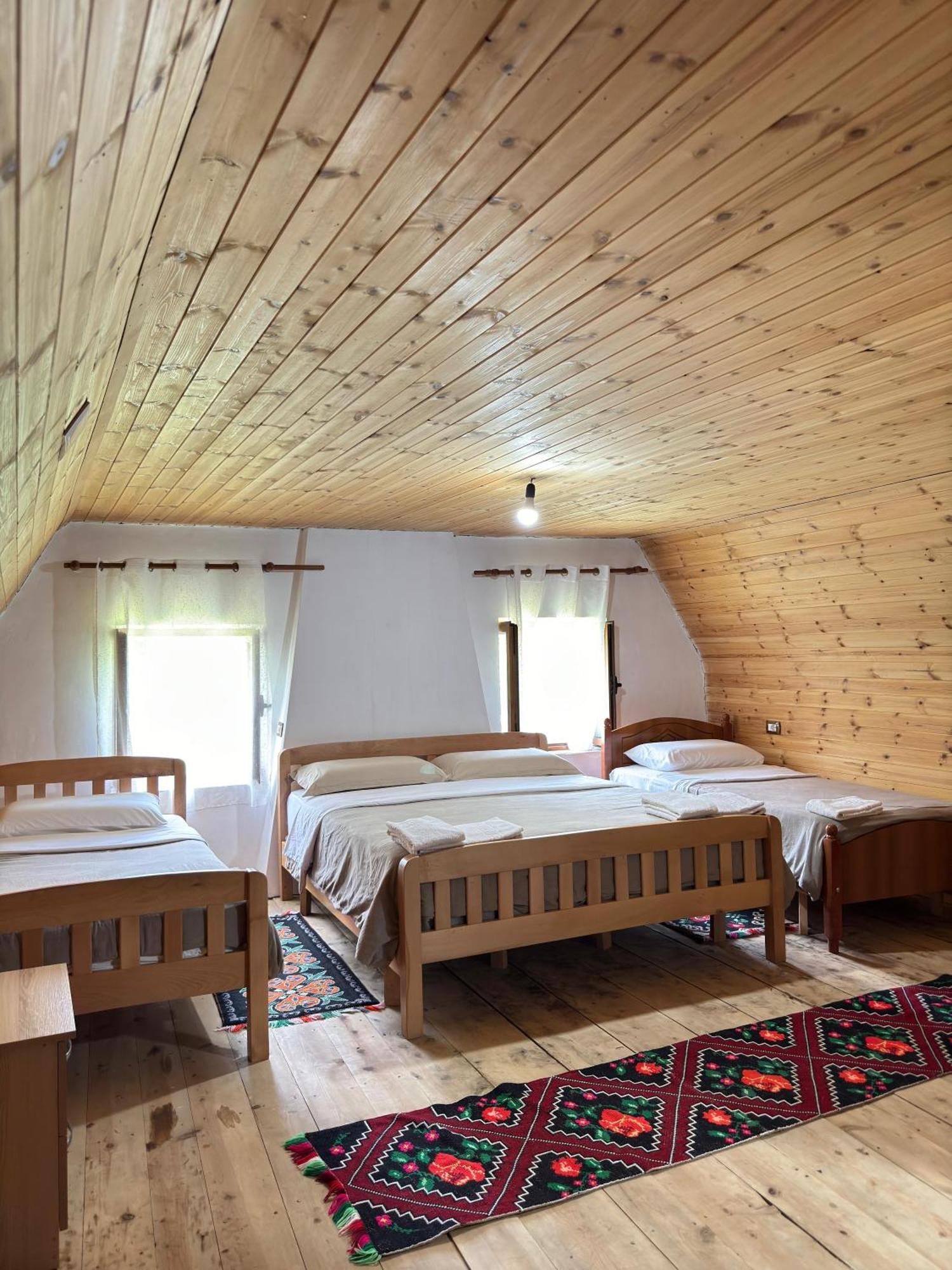 Hotel Bujtina Shkambi Theth Zewnętrze zdjęcie