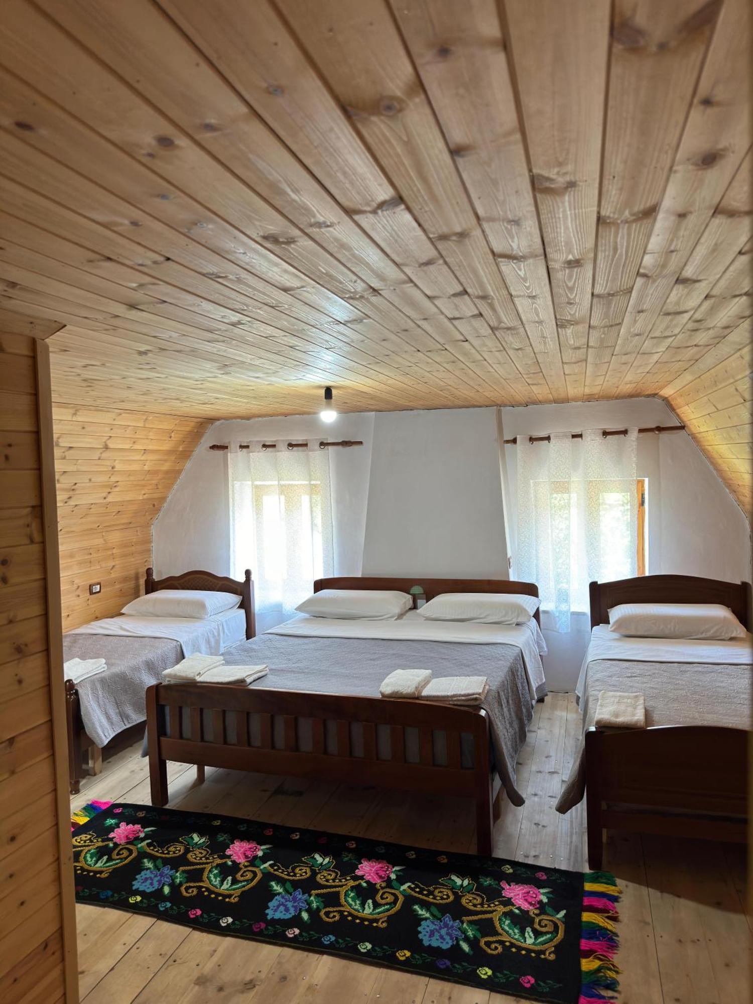 Hotel Bujtina Shkambi Theth Zewnętrze zdjęcie