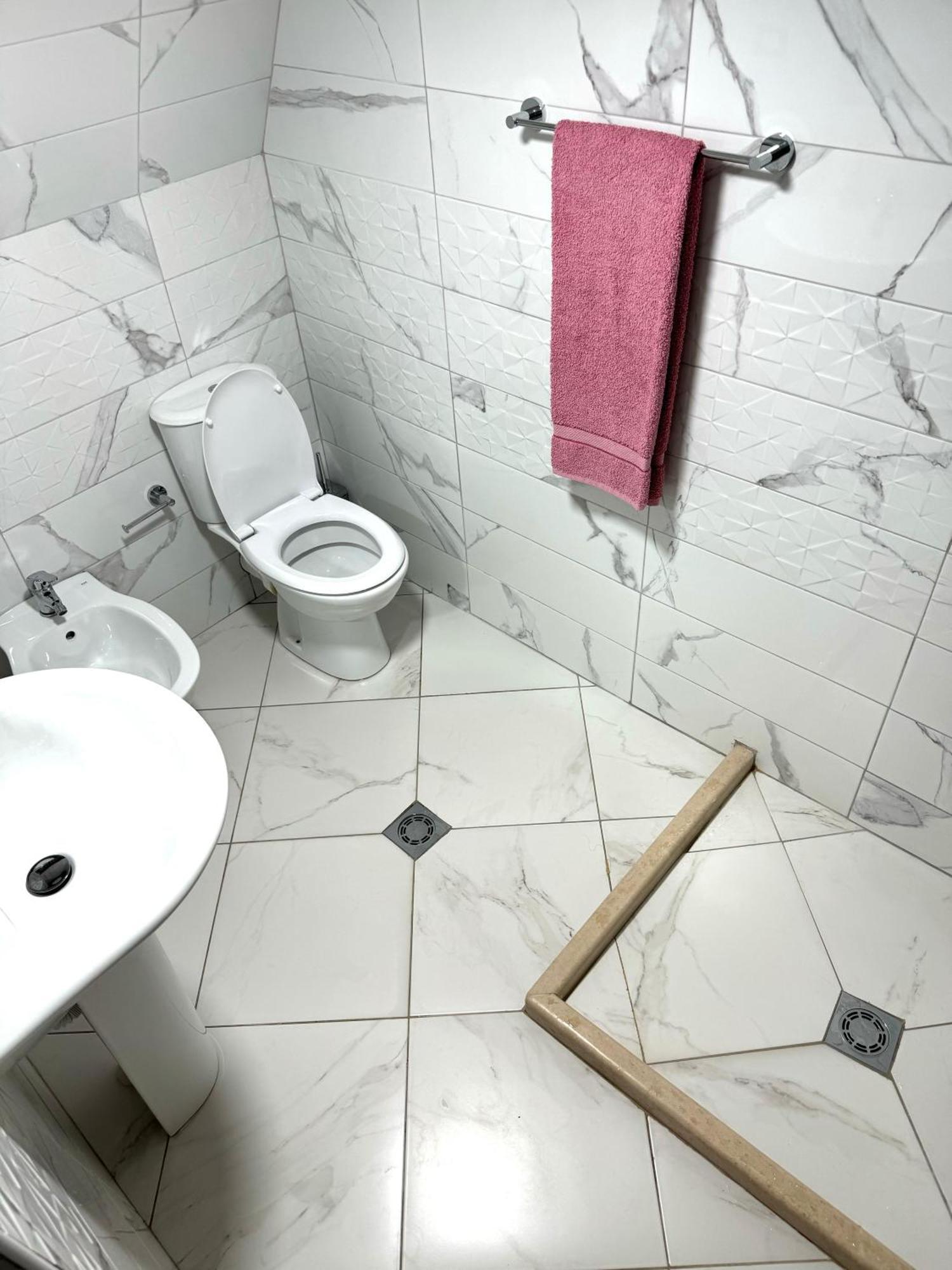 Hotel Bujtina Shkambi Theth Zewnętrze zdjęcie